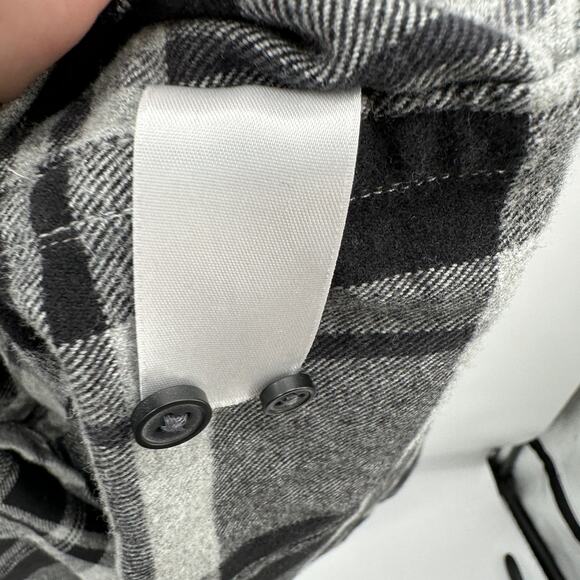 EVERLANE The Brushed Flannel Cotton Black Grey Plaid Button Down Shirt // XL - Picture 10 of 12